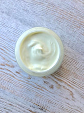 Load image into Gallery viewer, Women's- Ultimate 5- Step Skincare Facial Regimen