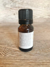 Load image into Gallery viewer, Clove Essential Oil