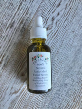 Load image into Gallery viewer, Women's- Ultimate 5- Step Skincare Facial Regimen