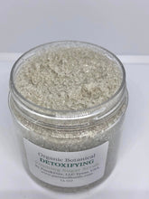 Load image into Gallery viewer, Detoxifying Charcoal Foaming Sugar Scrub (4oz)
