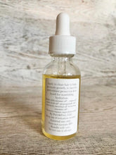 Load image into Gallery viewer, Men&#39;s Antioxidant Beard, Face &amp; Hair Oil. (3 in 1 serum)

